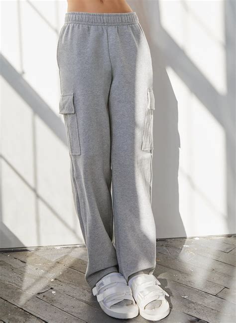 aritzia straight leg sweatpants.